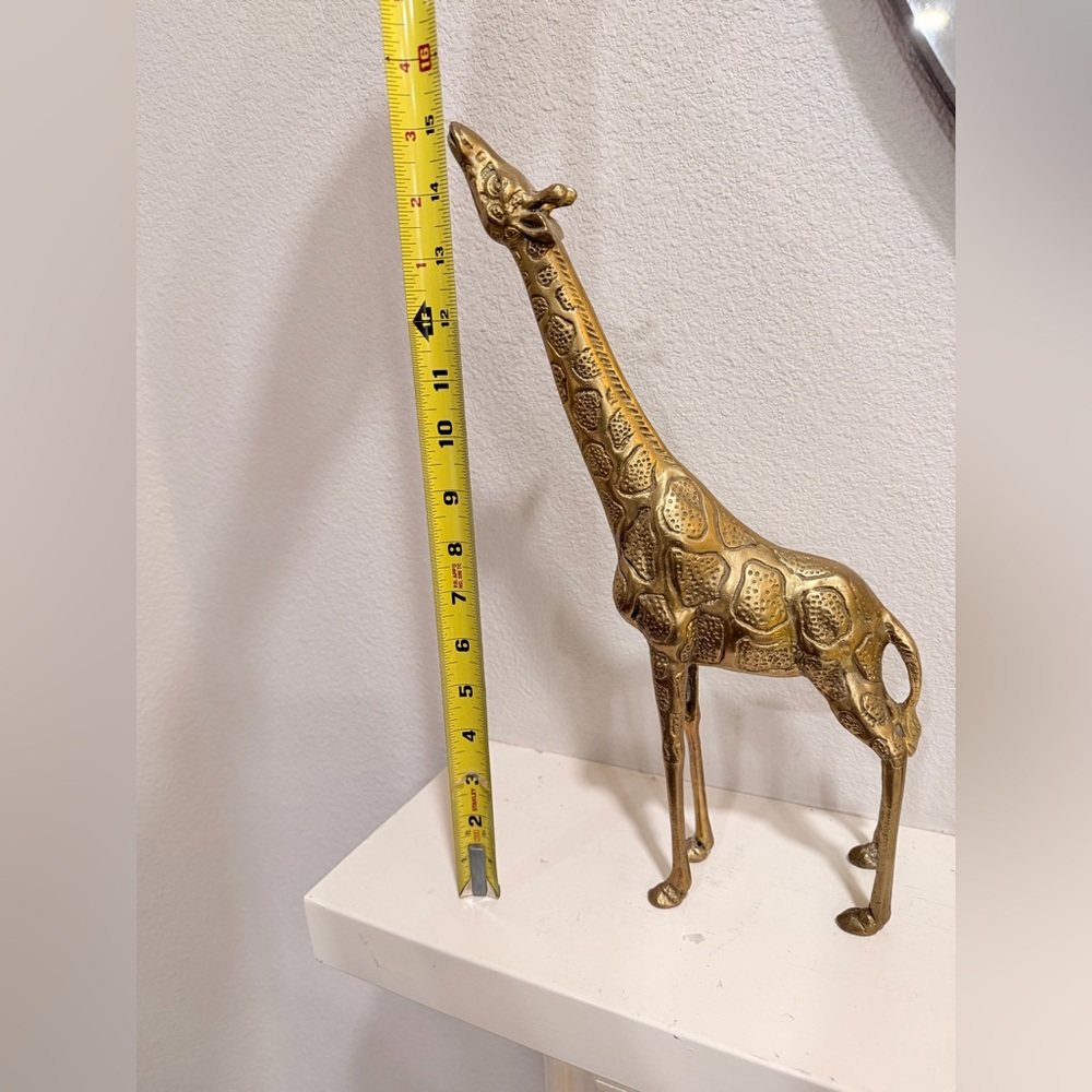 Vintage Brass Giraffe Figurine | Mid Century‎ Modern Animal Decor - Picture 4 of 5